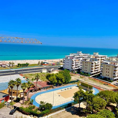 Punto Di Osservazione Lido di Fermo Bagian luar foto
