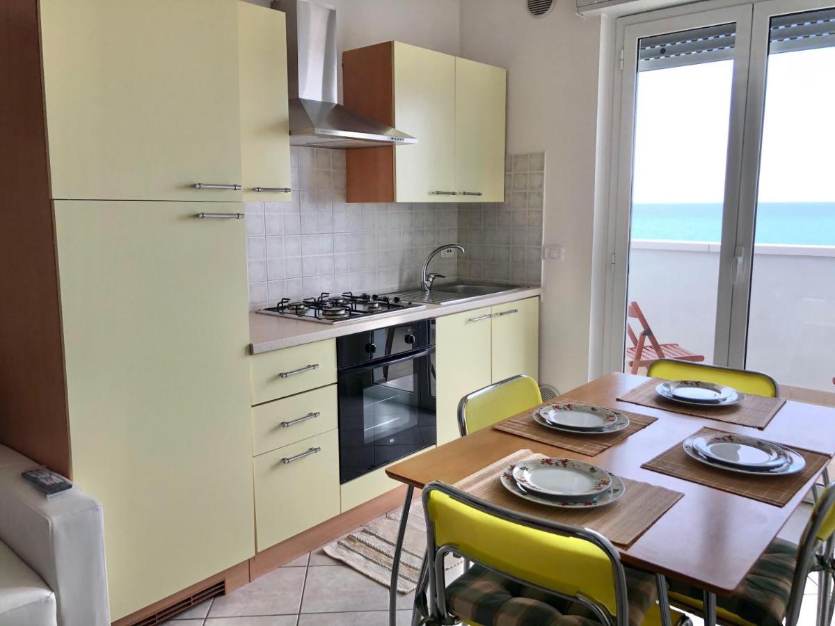 Punto Di Osservazione Lido di Fermo Bagian luar foto