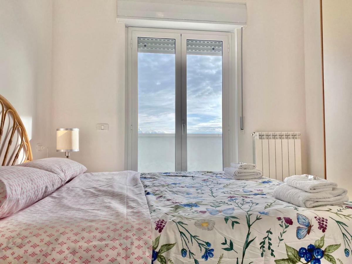 Punto Di Osservazione Lido di Fermo Bagian luar foto